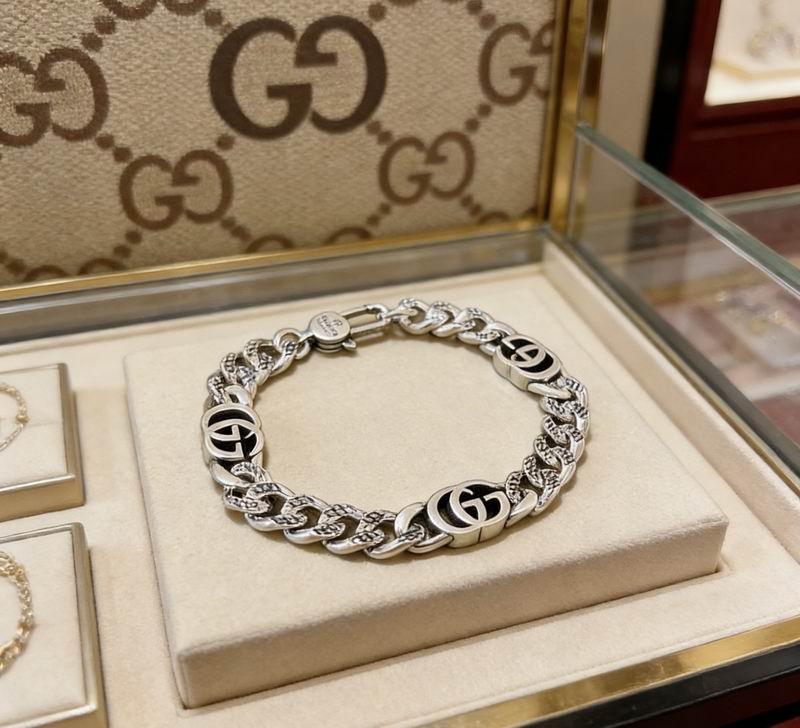 Gucci Bracelet  02yxs45